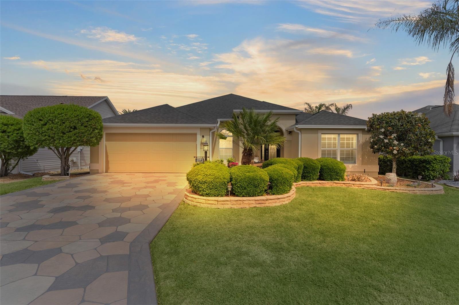 2091 Dipper Loop, FL