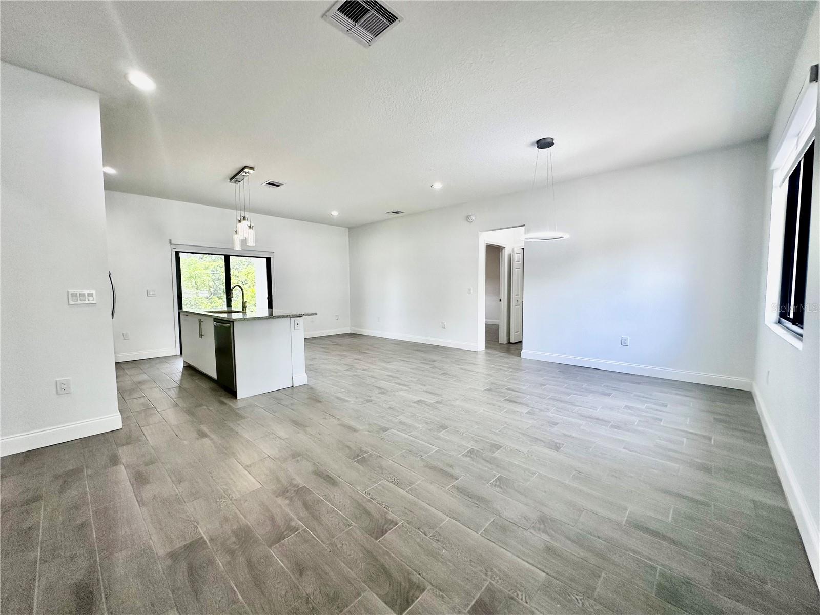 774 9th Street, FL