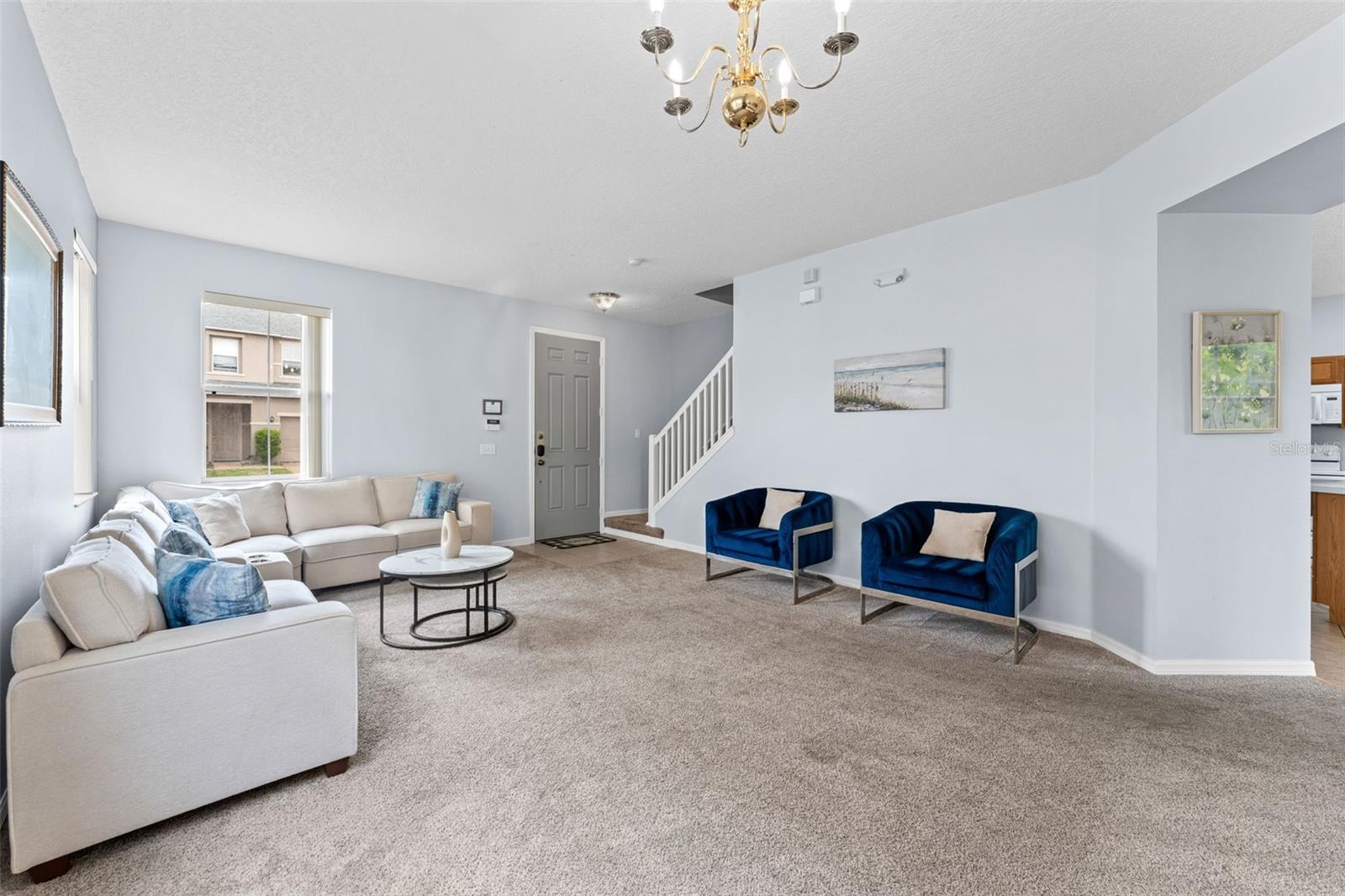 213 Willow View Drive, FL