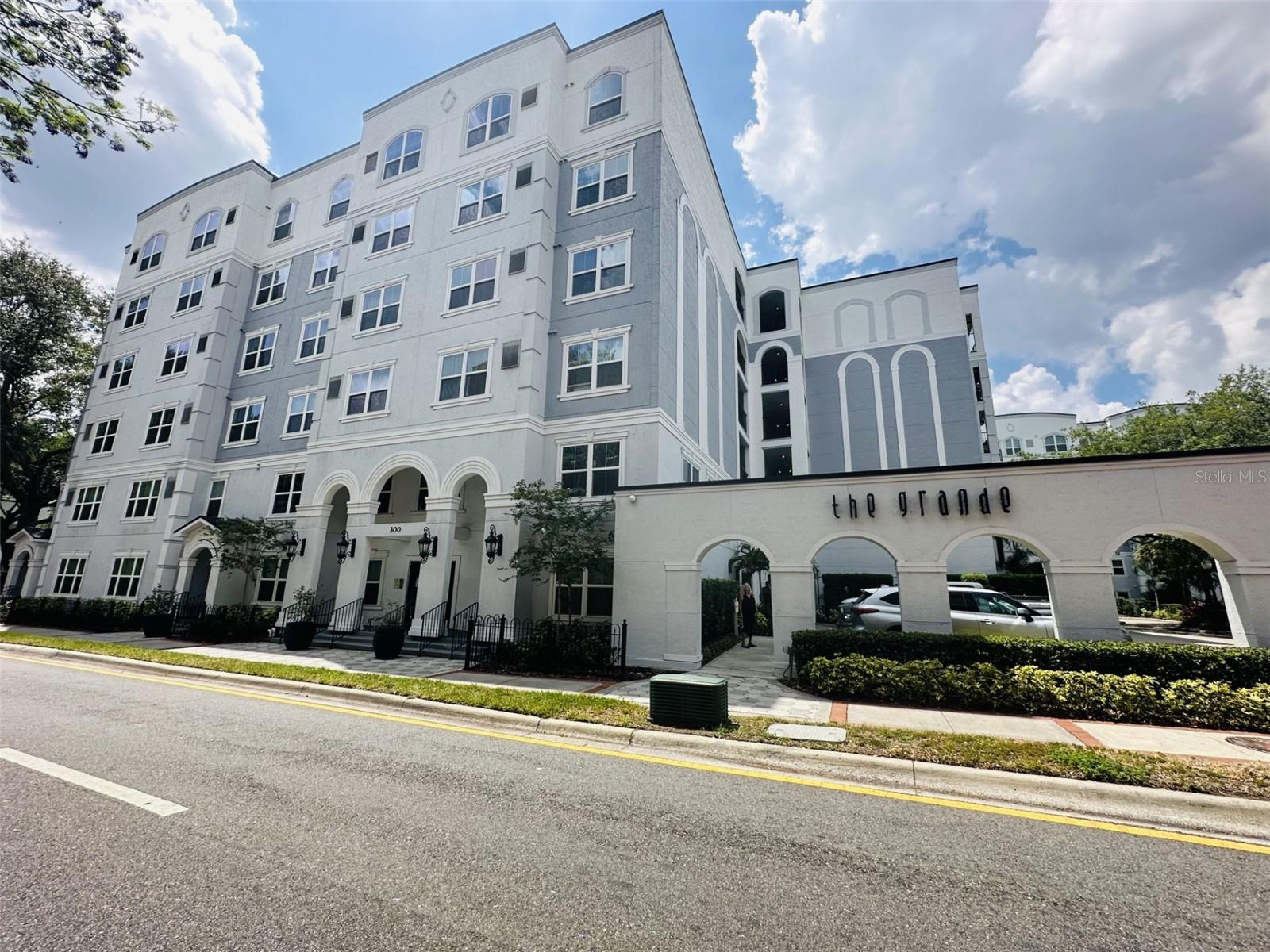 204 South Street, FL