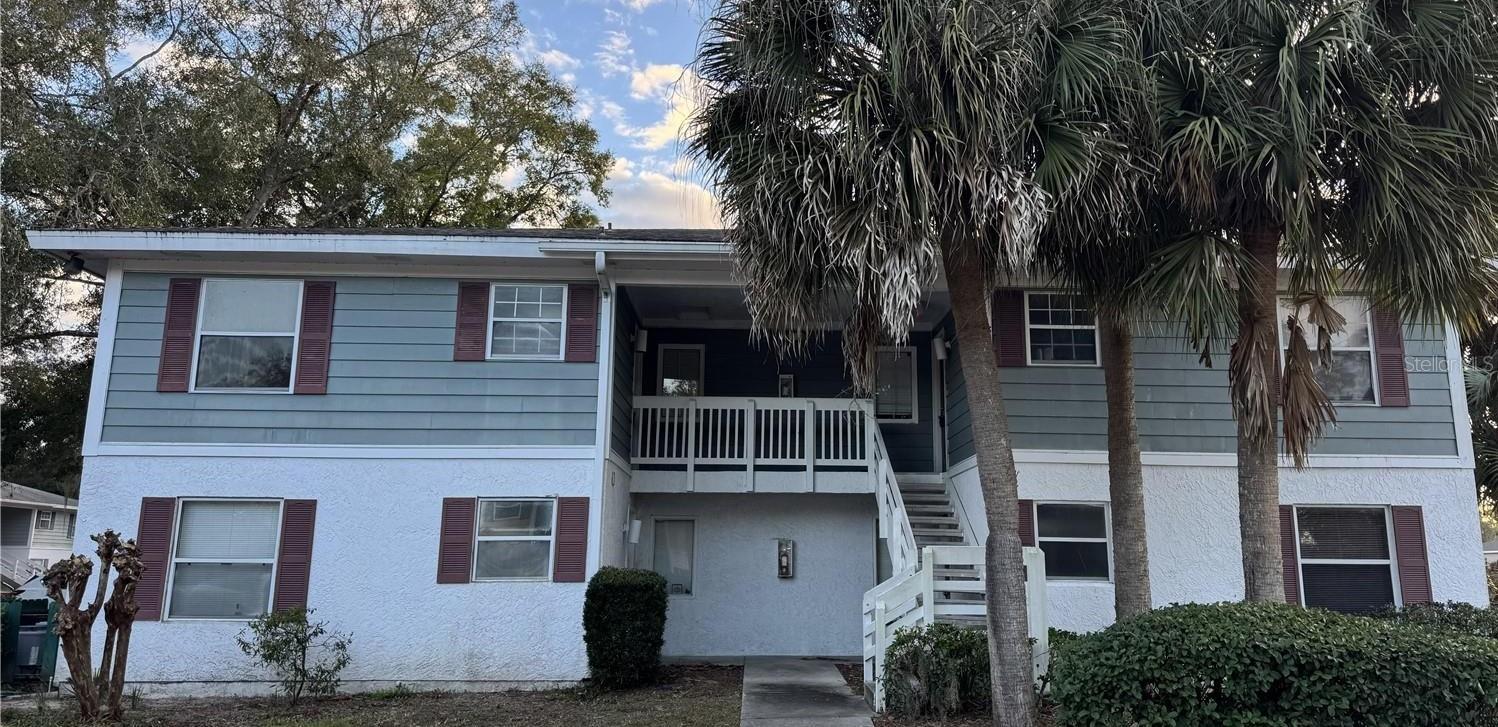 8200 Fairways Circle, FL