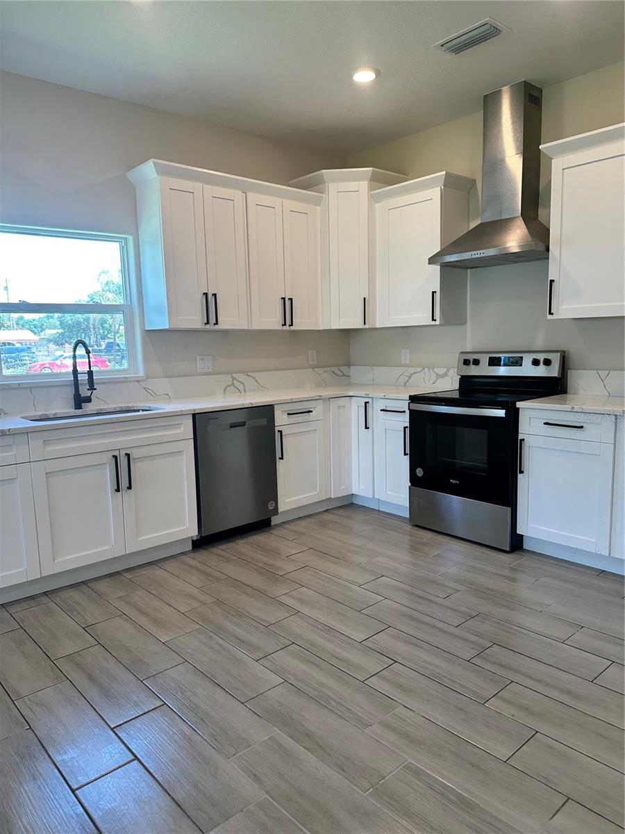 1404 Lowry Avenue, FL