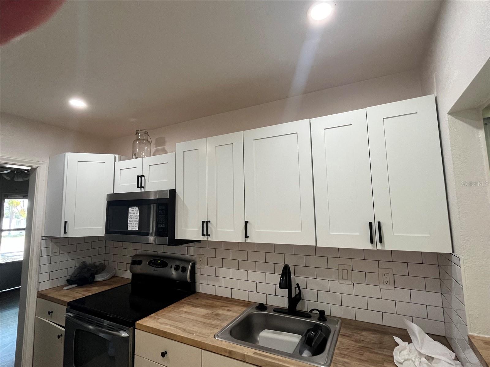 10825 Navajo Drive, FL
