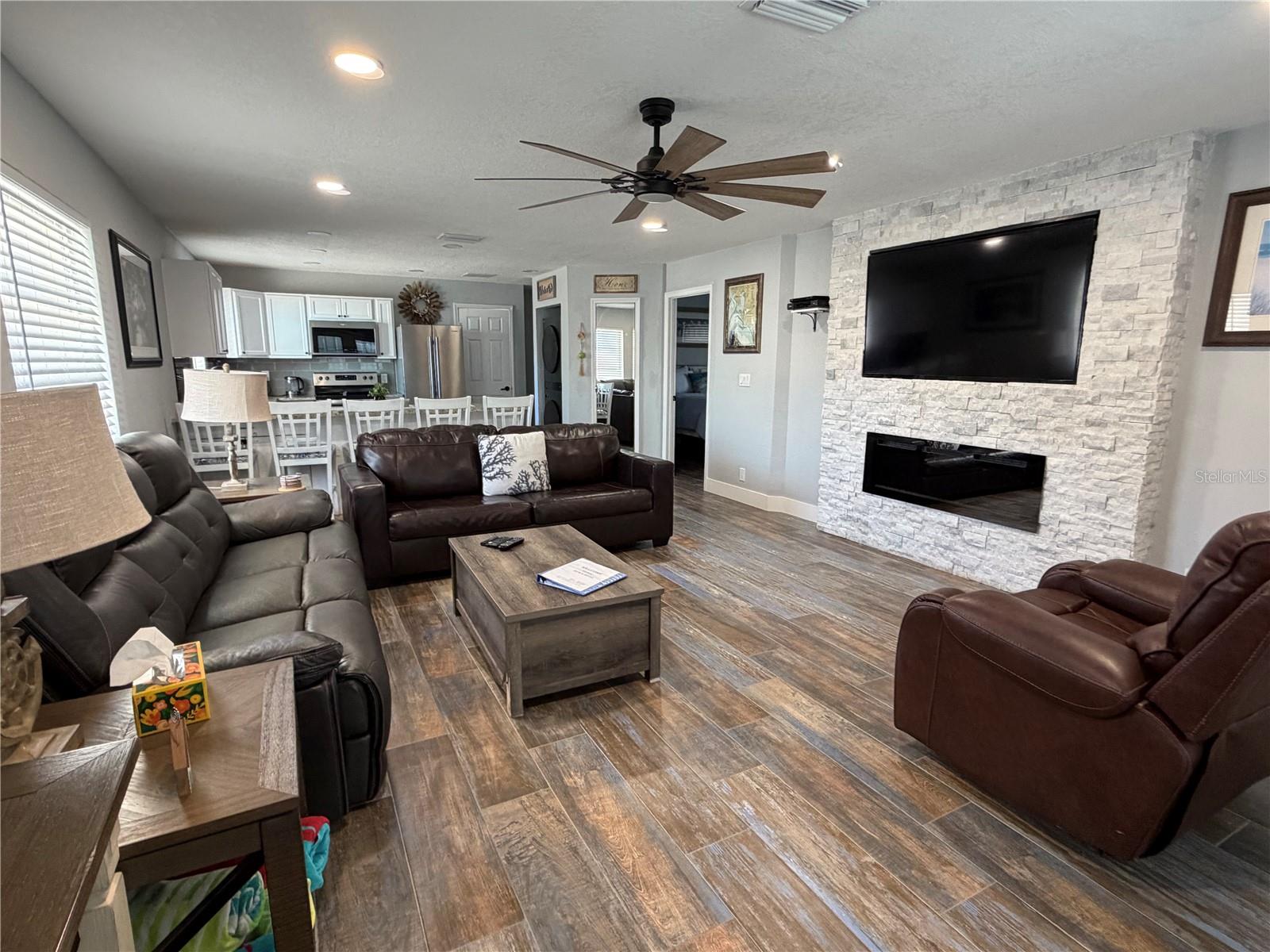 5053 Beach Road, FL