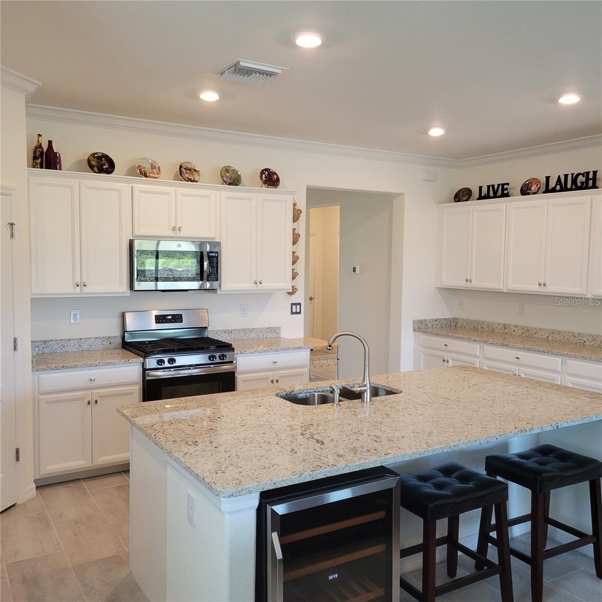 17335 Blue Ridge Place, FL
