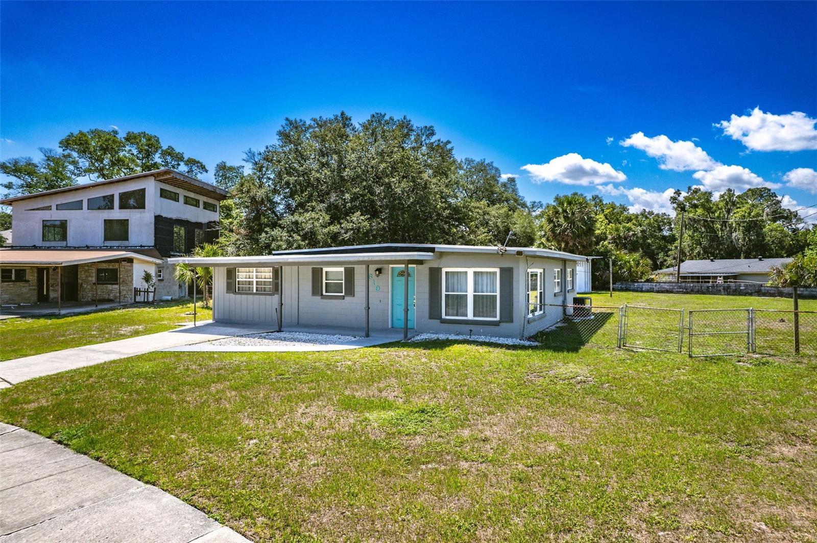 619 Camellia Court, FL