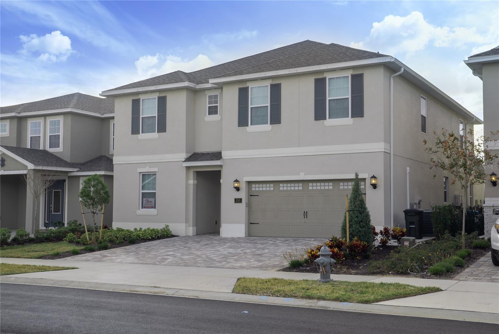 256 Auburn Avenue, FL