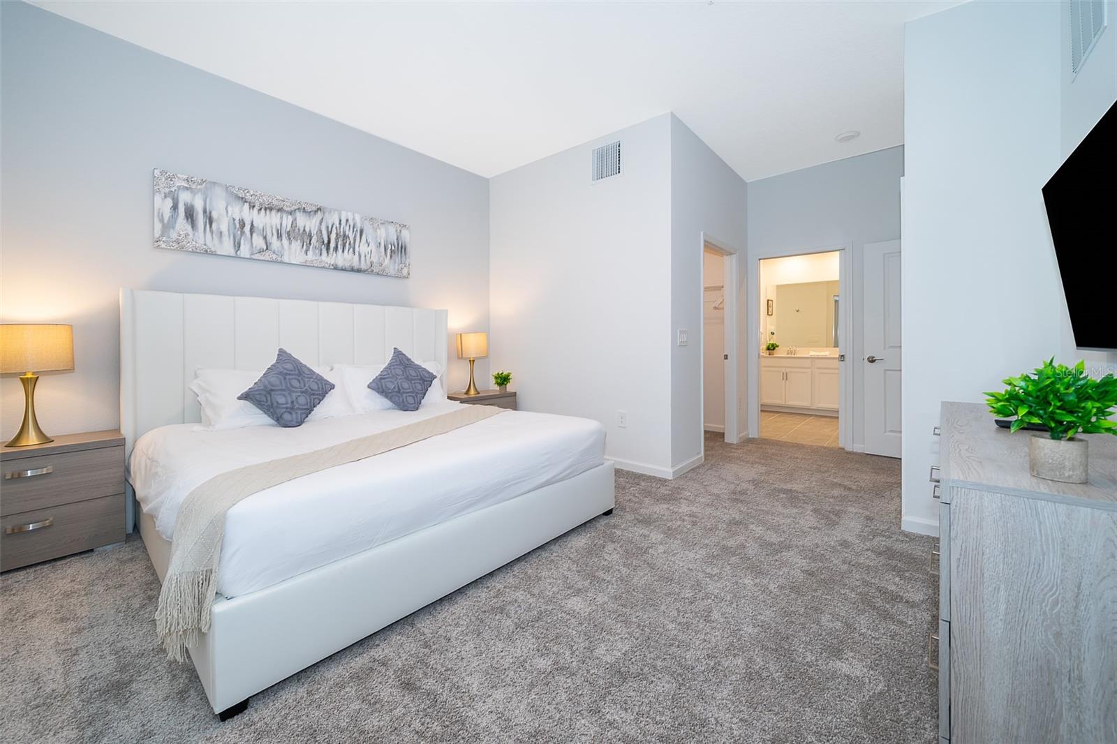 8899 Cabot Cliffs Drive, FL