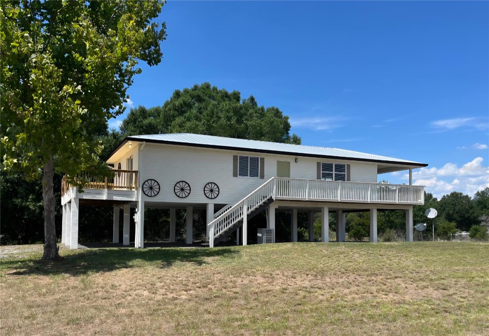 464 Logue Road, FL