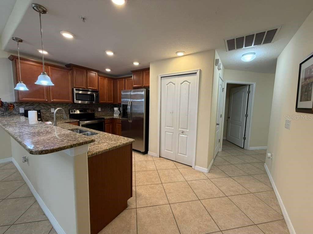 8931 Azalea Sands Lane, FL