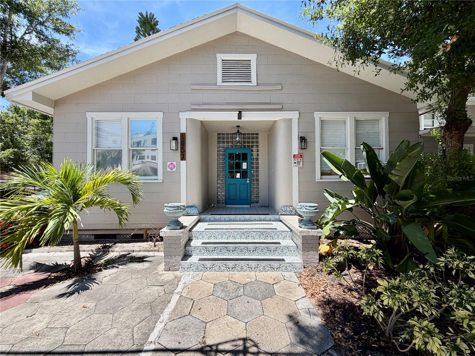 1057 7th Avenue, FL