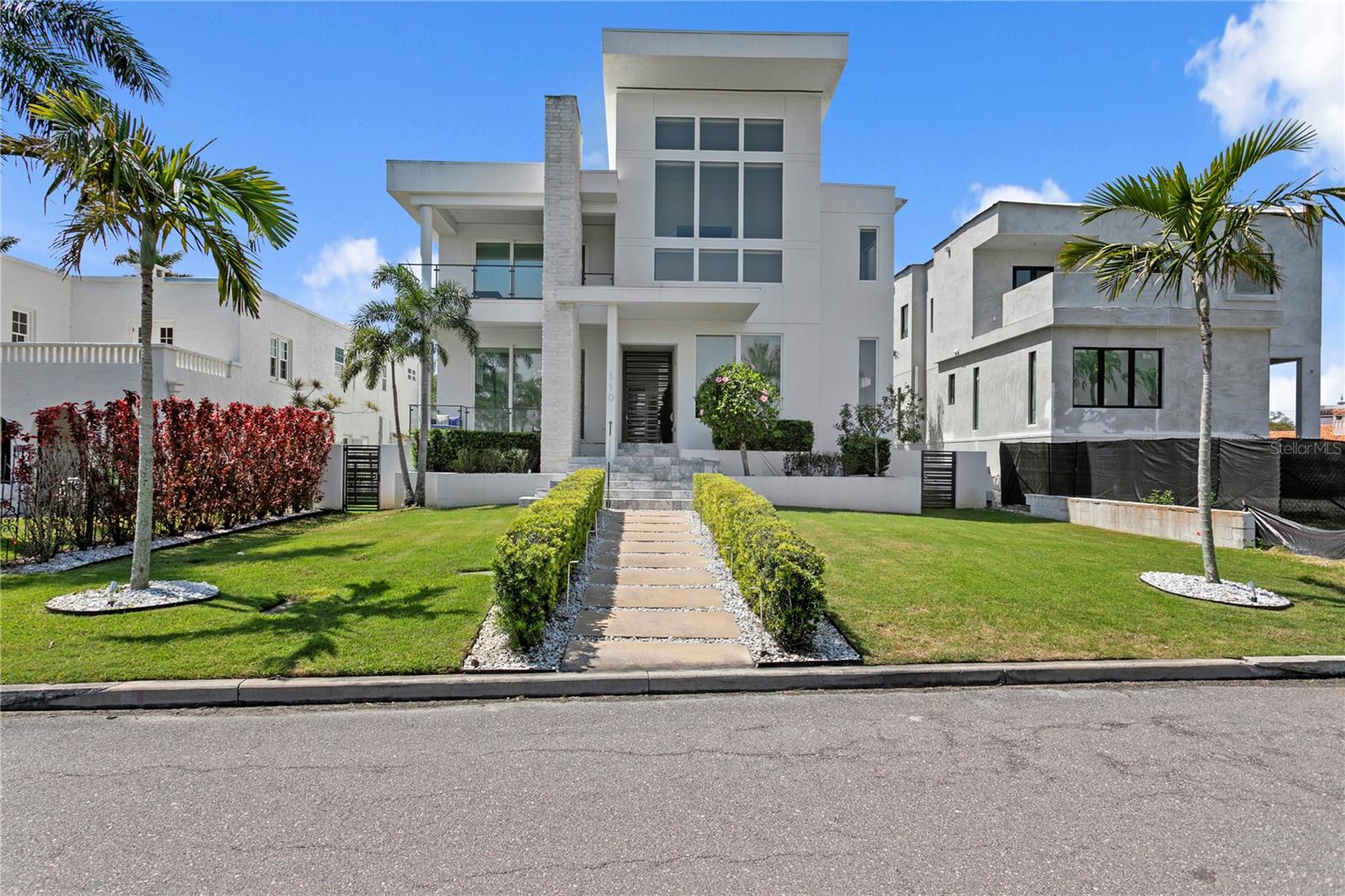 110 Palmera Boulevard, FL