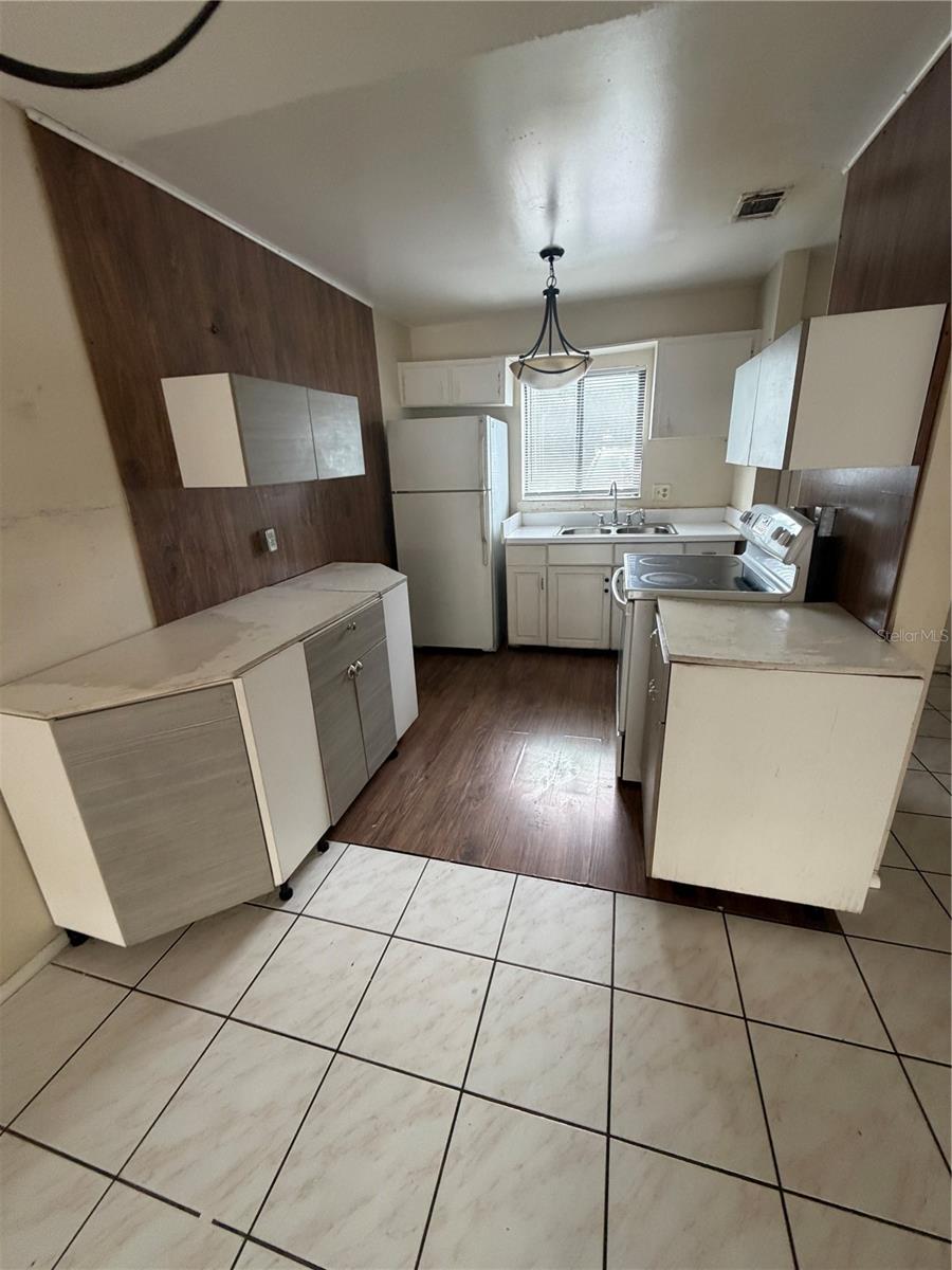 5861 Curry Ford Road, FL