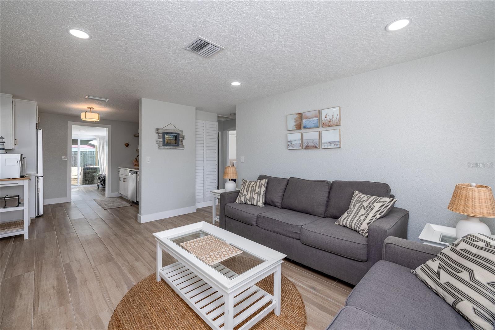54 River Shore Drive, FL