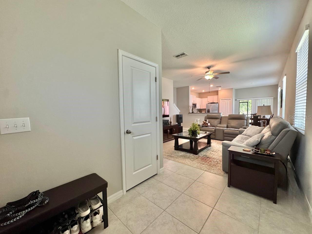 3587 Bellmeade Court, FL