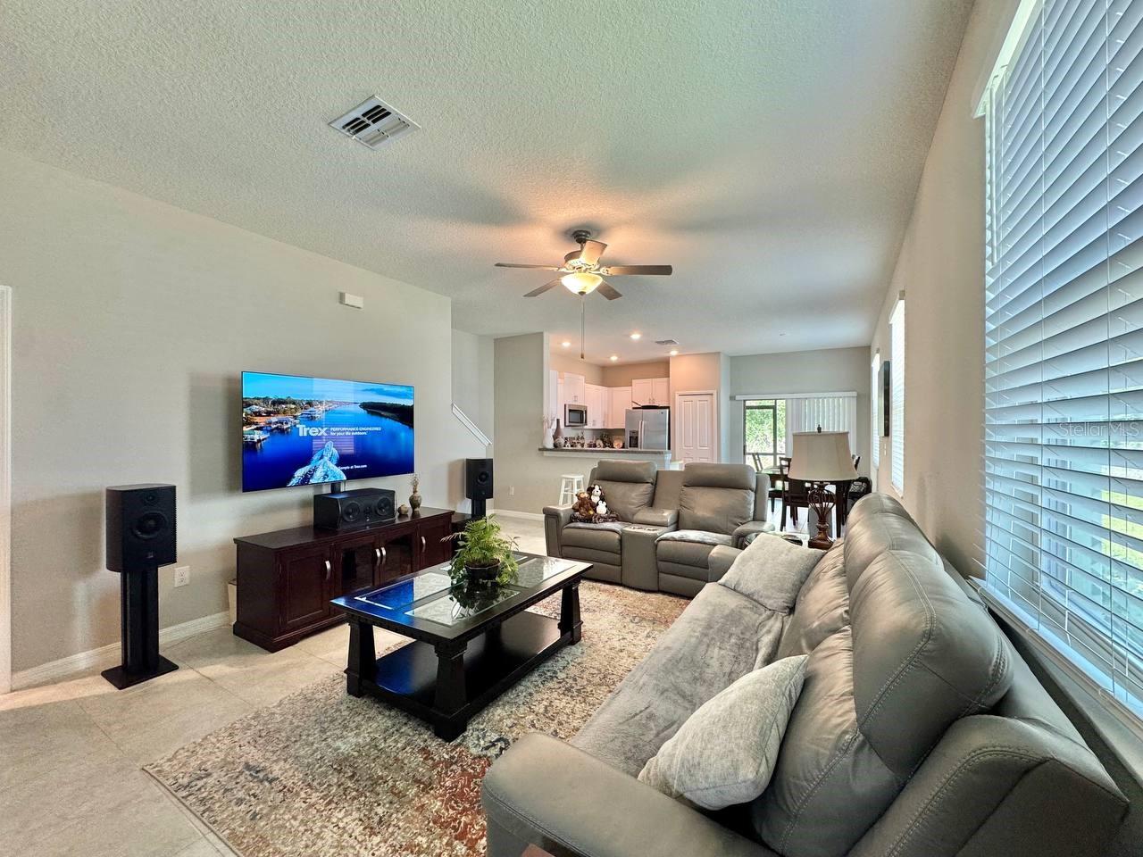 3587 Bellmeade Court, FL