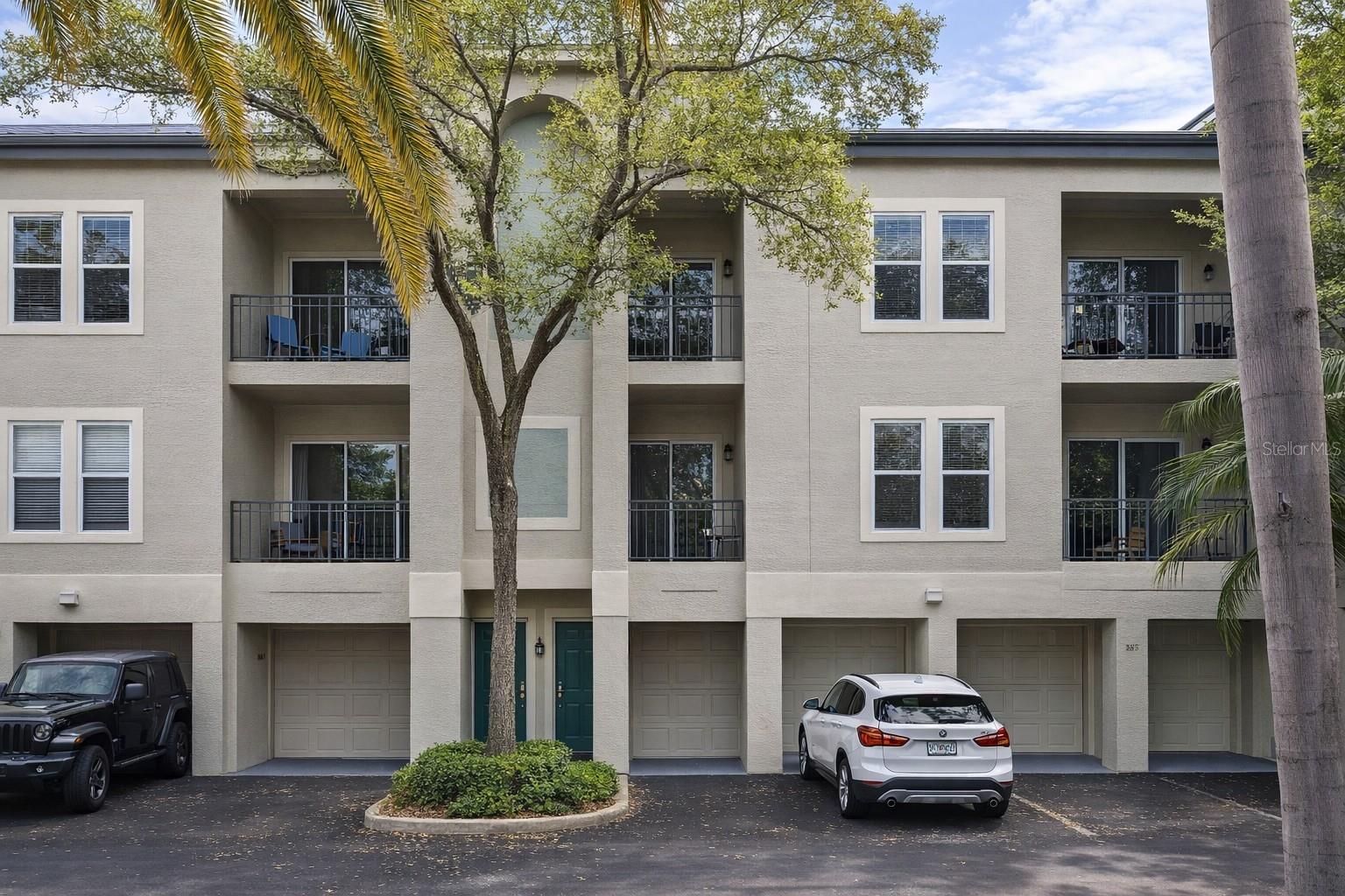 617 Island Place Way, FL