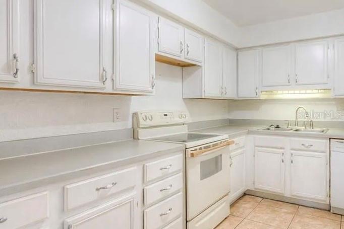 1 Aurora Drive, FL