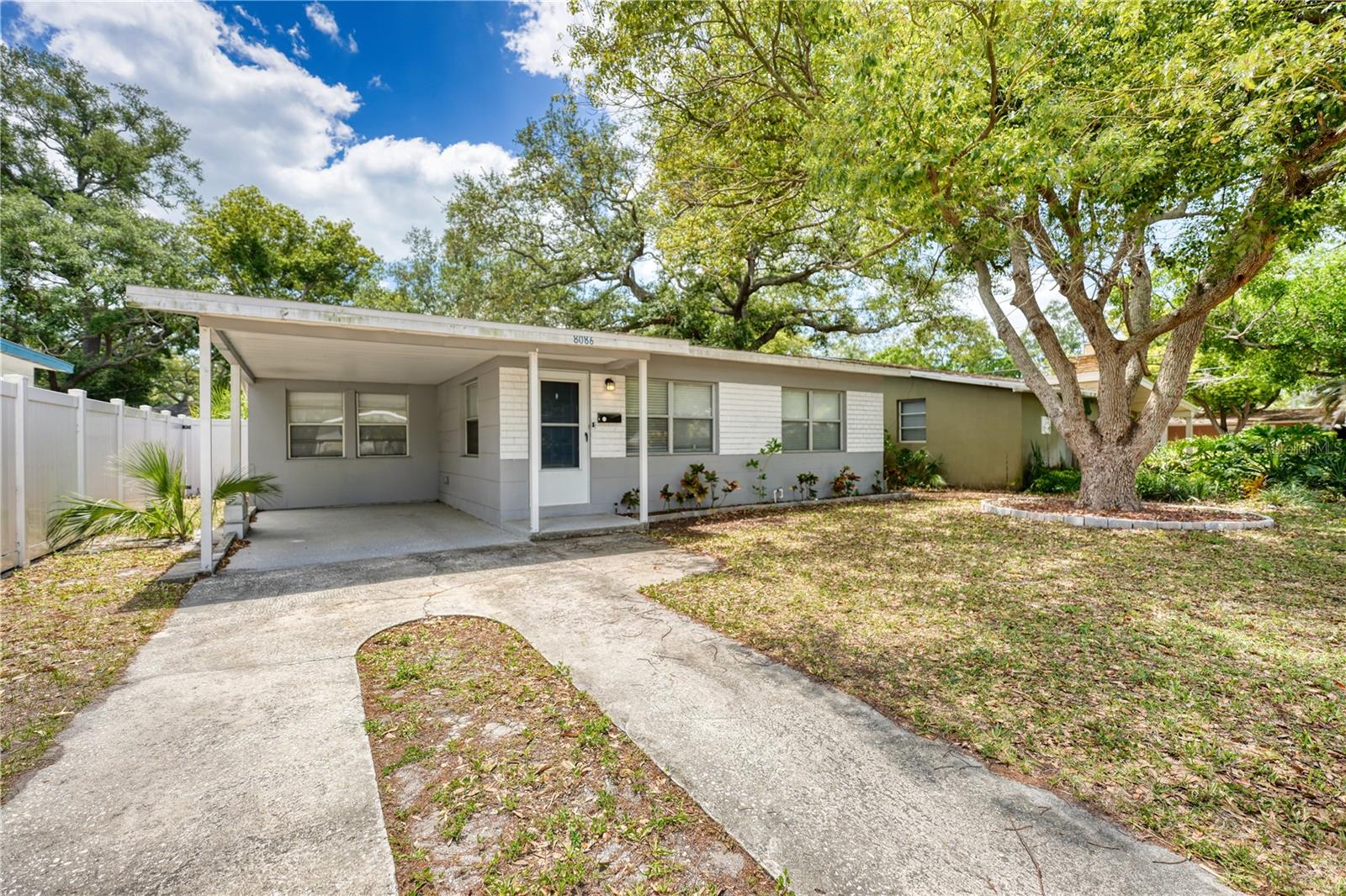 8086 28th Avenue, FL