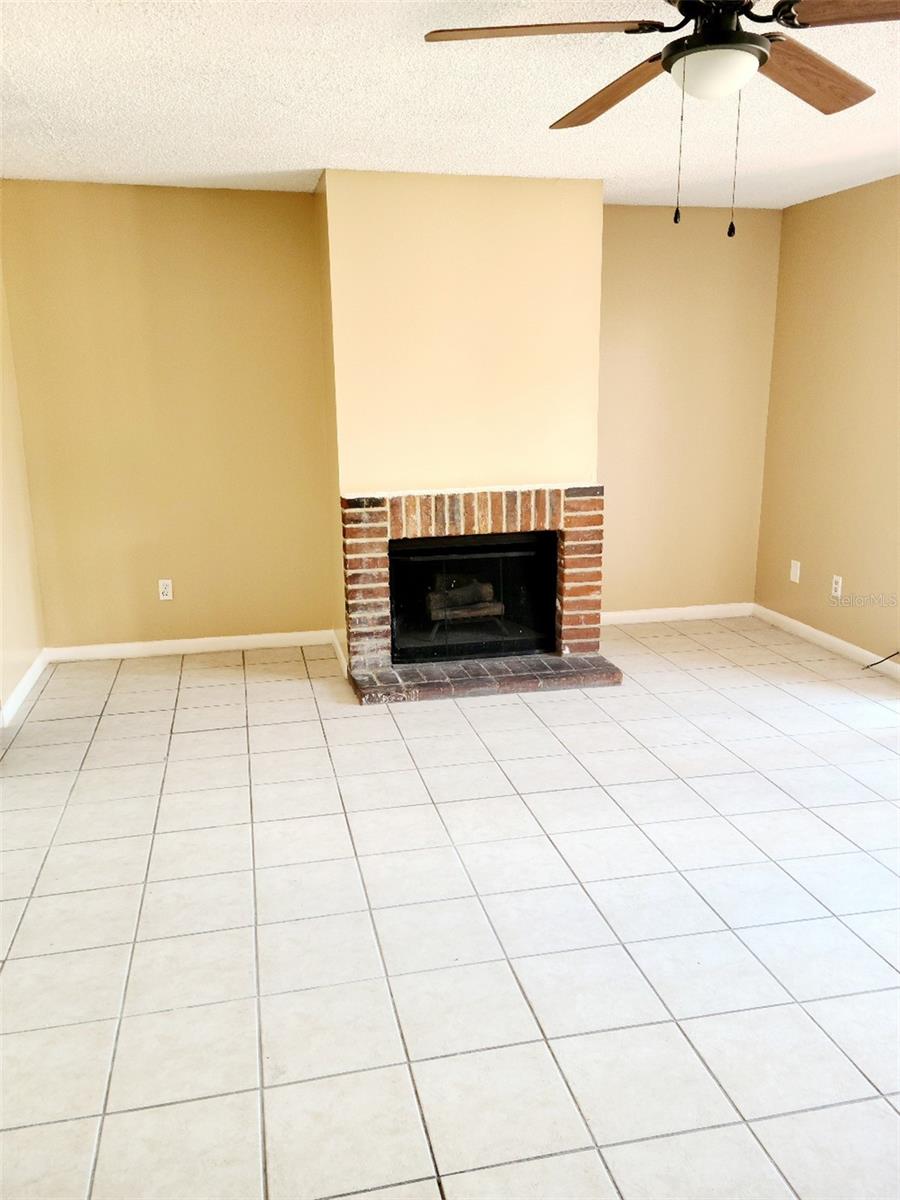 2330 Huntington Green Ct, FL
