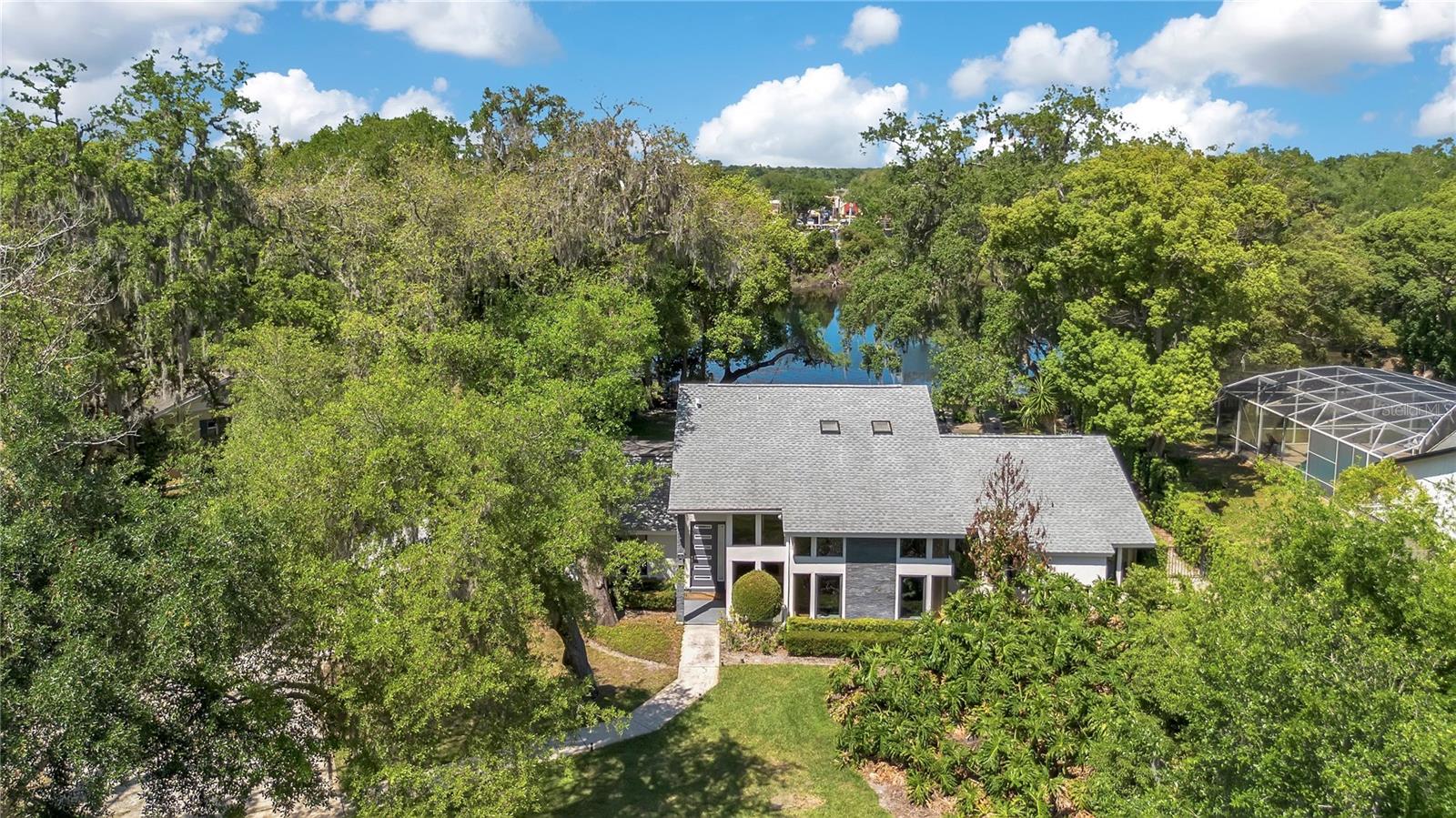 1041 Tuscany Place, FL