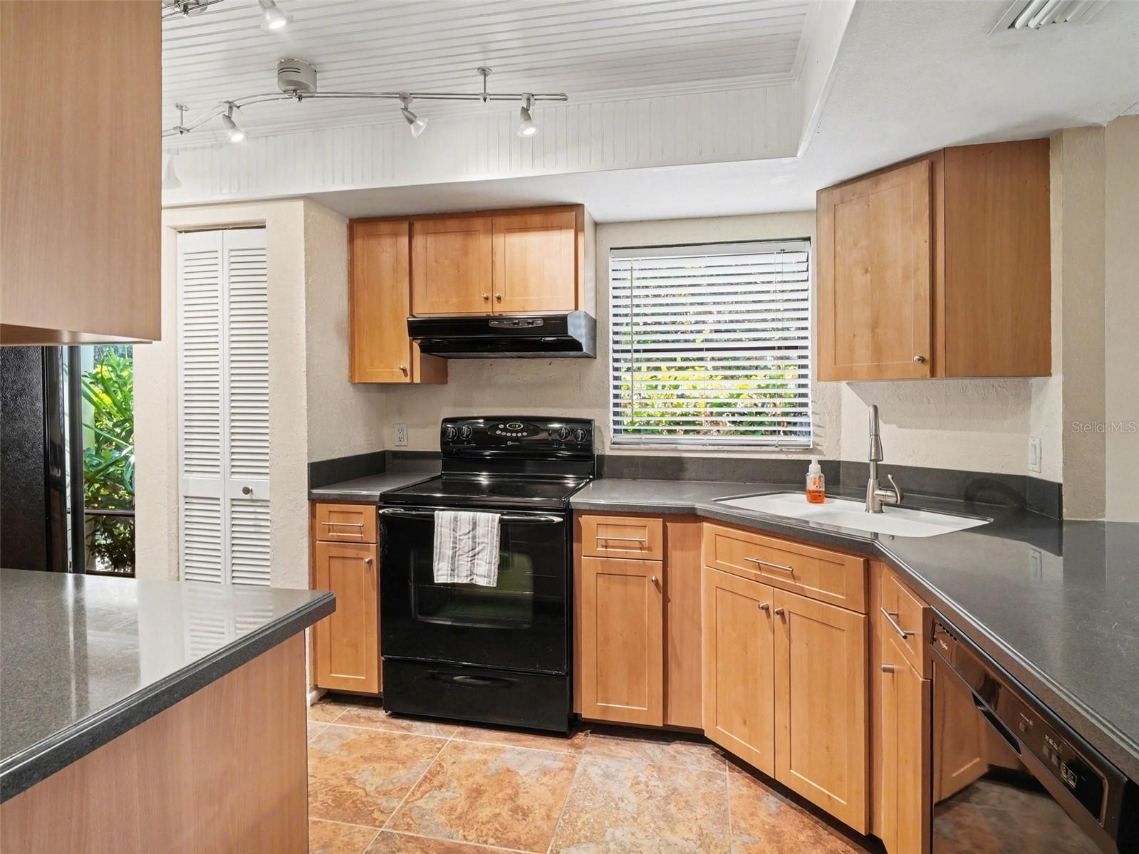 7205 Curtiss Avenue 1a Avenue, FL