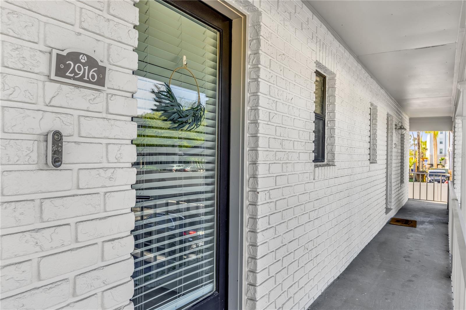 2916 Plaza Terrace Drive, FL