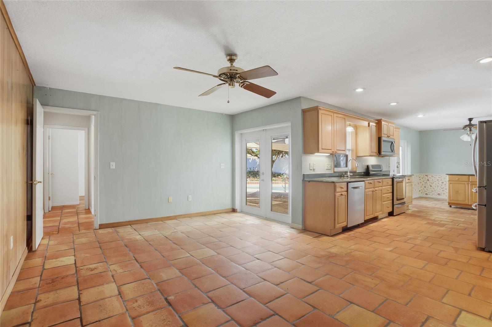 3230 Lake Anderson Avenue, FL