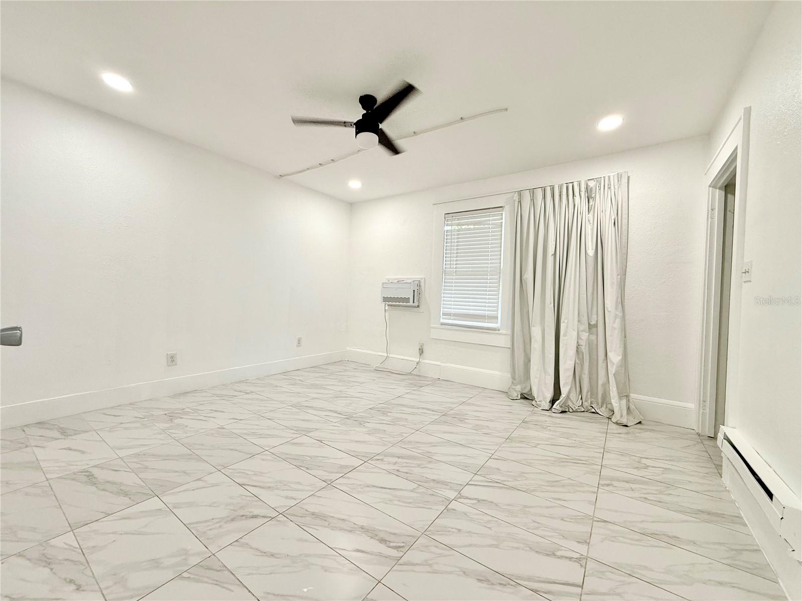507 Ridgewood Drive, FL