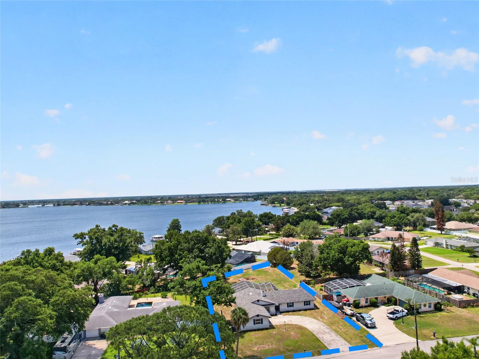 4 Grove Court, FL