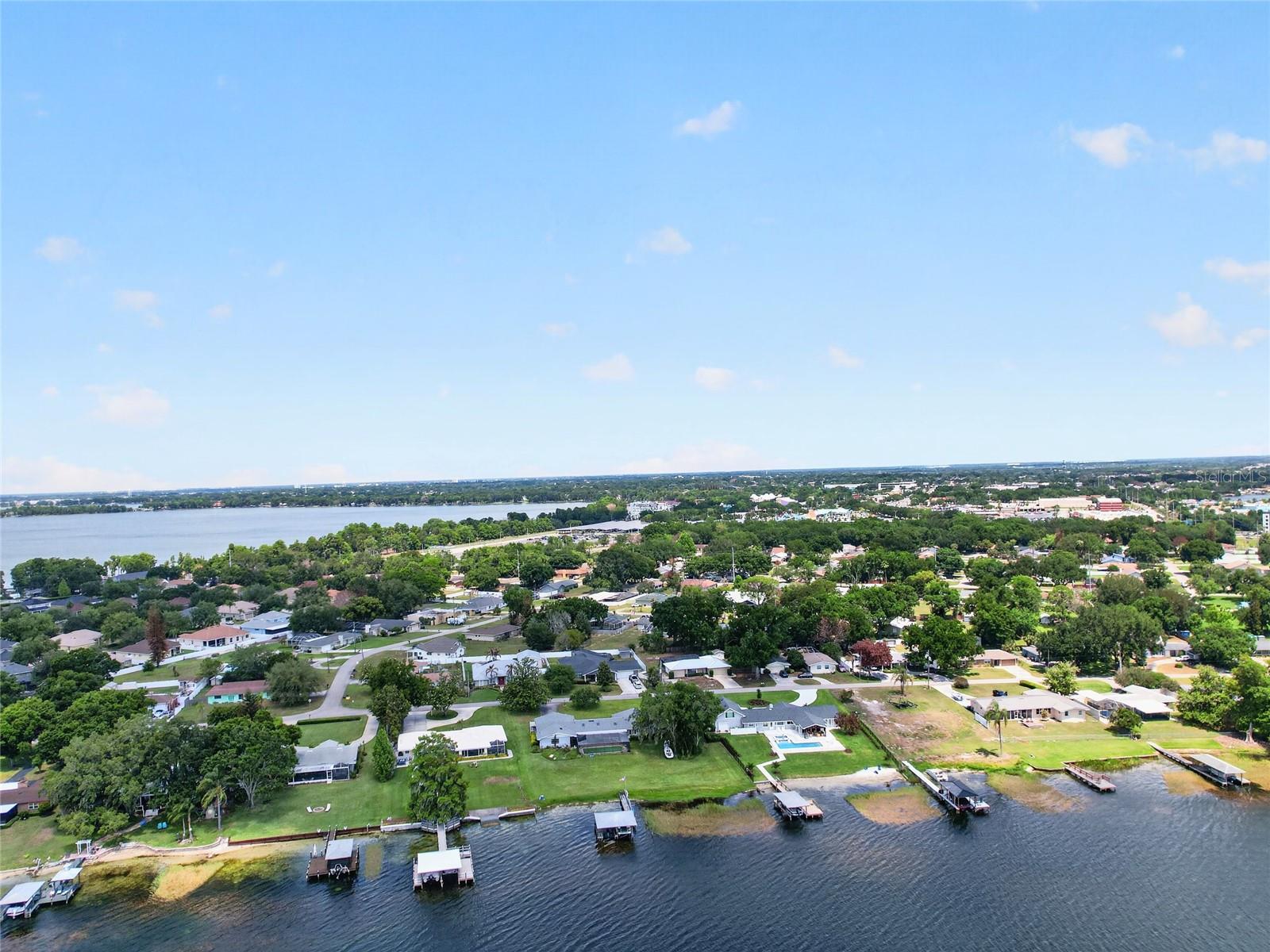 4 Grove Court, FL