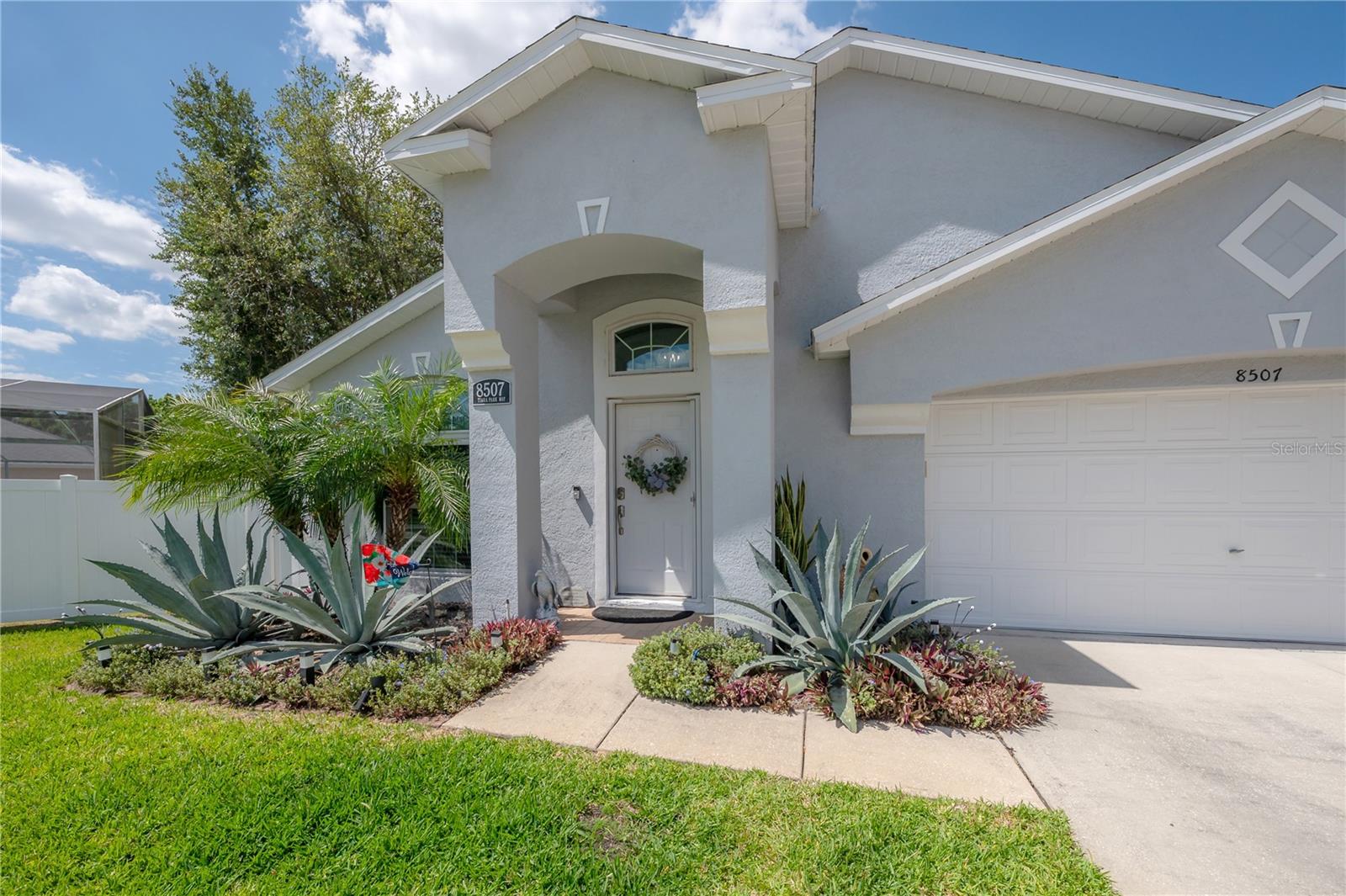 8507 Tiara Park Way, FL