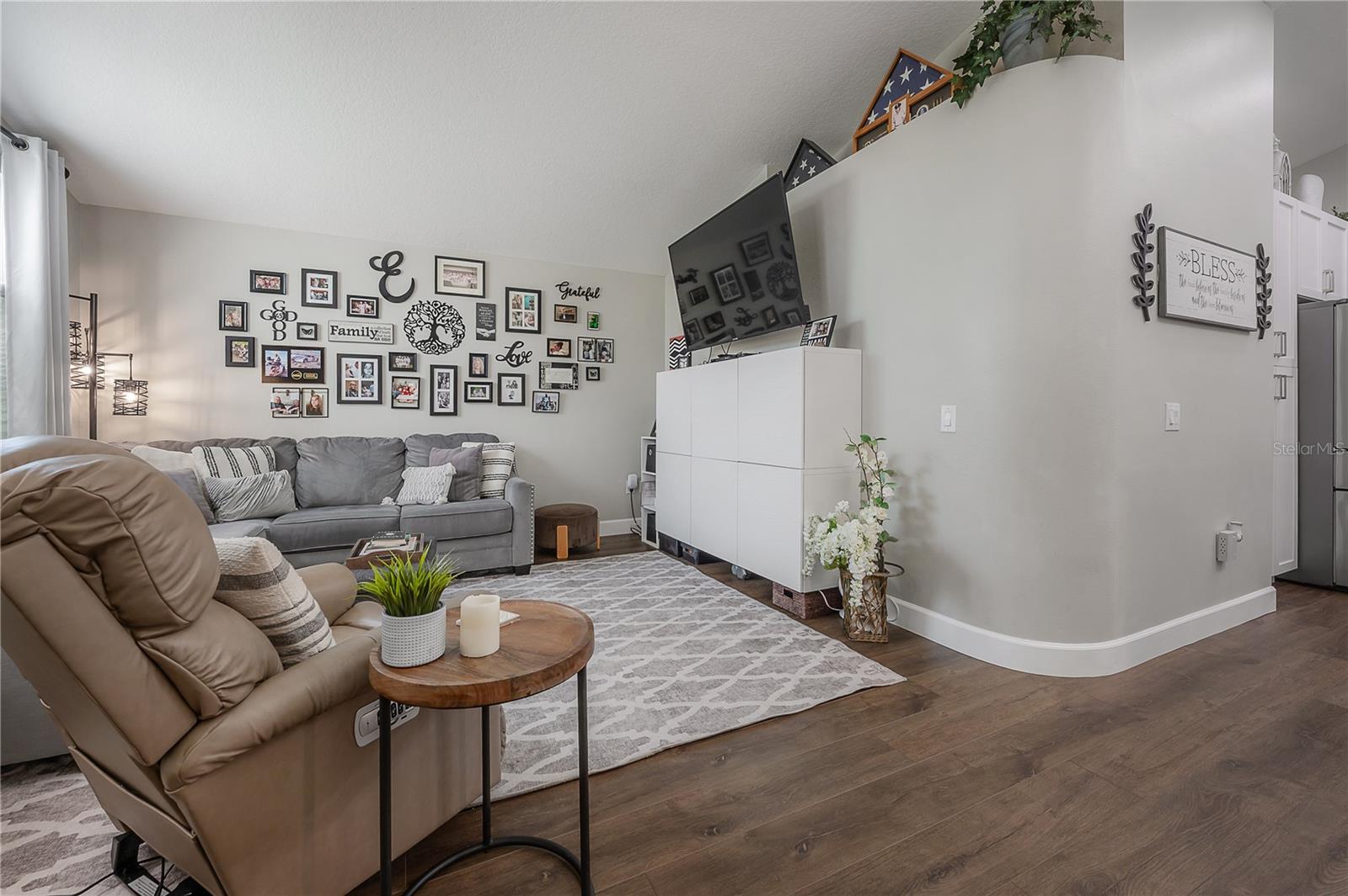 8507 Tiara Park Way, FL