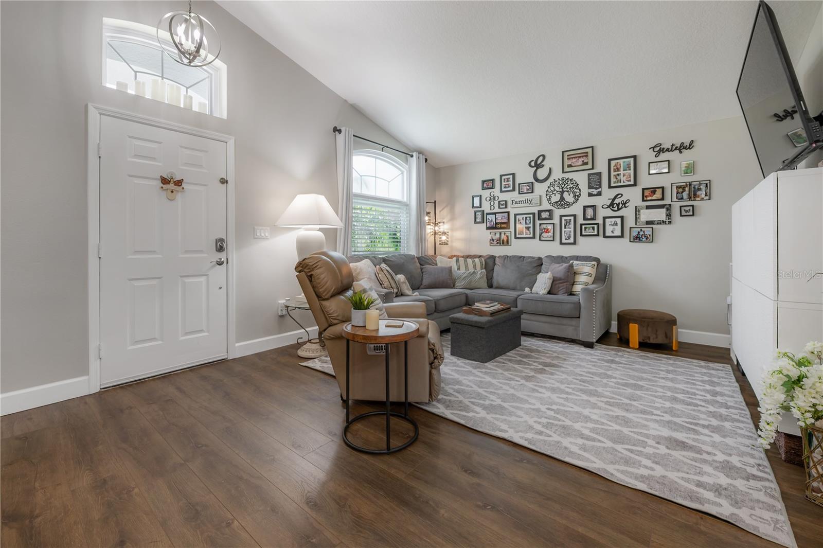8507 Tiara Park Way, FL
