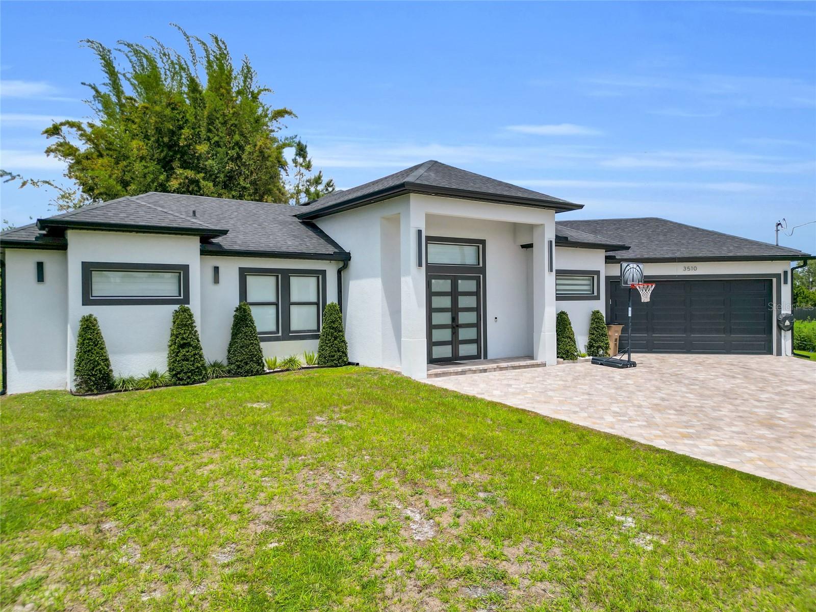 3510 9th Court, FL