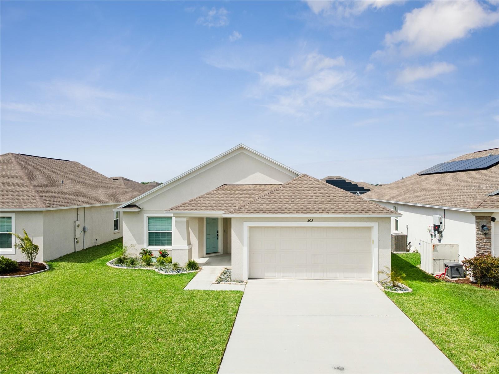 305 Arbuthnot Street, FL