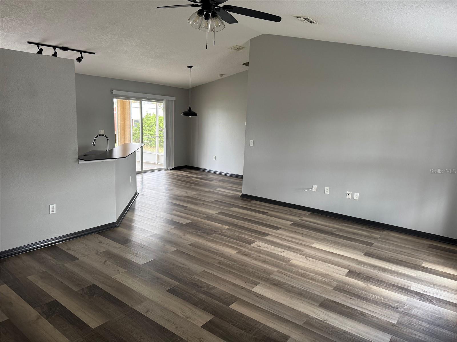 6289 Mariner Boulevard, FL