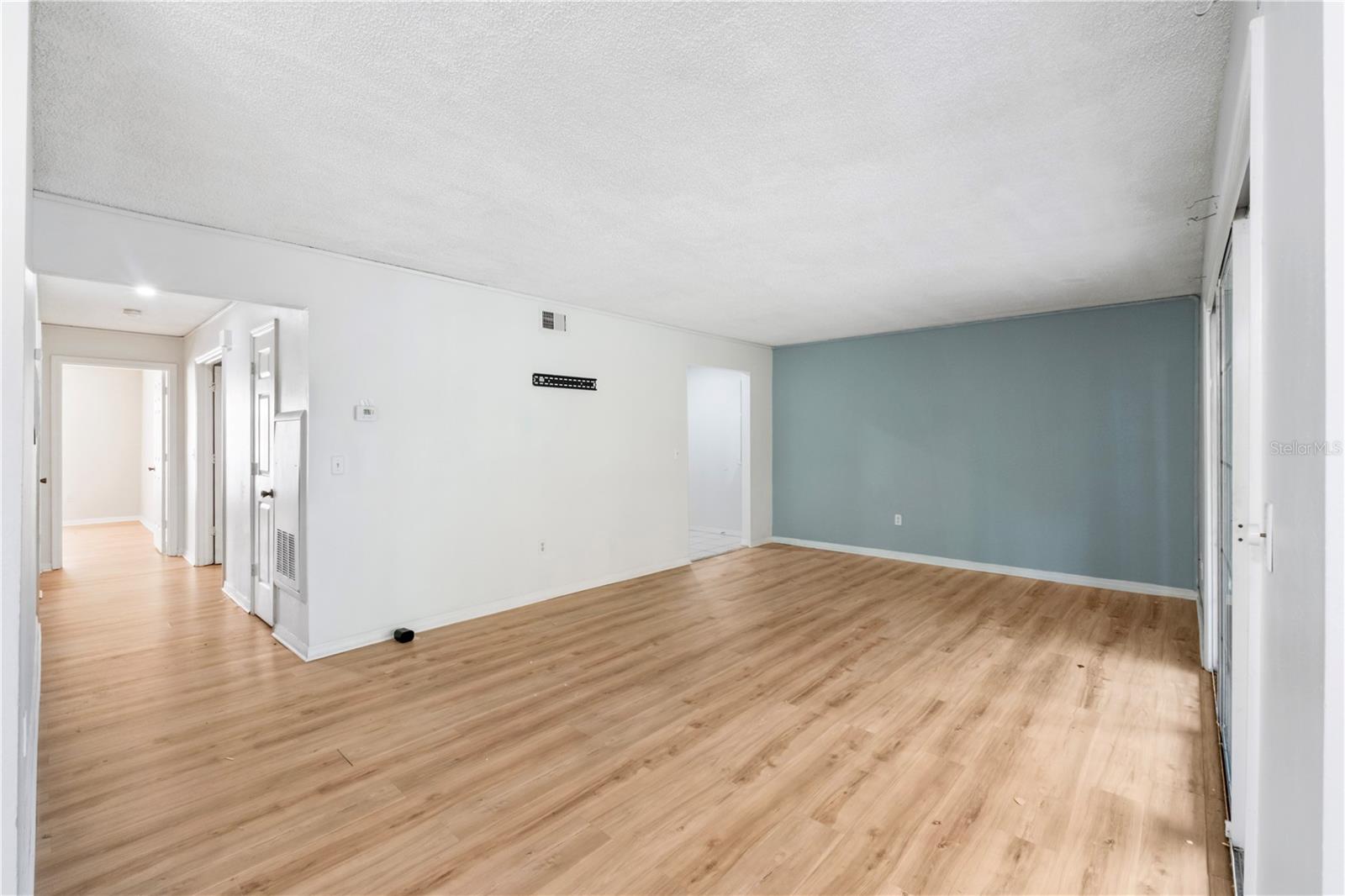 4160 Versailles Drive, FL