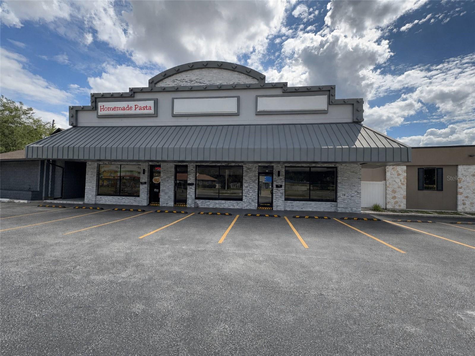 4207 Edgewater Drive, FL