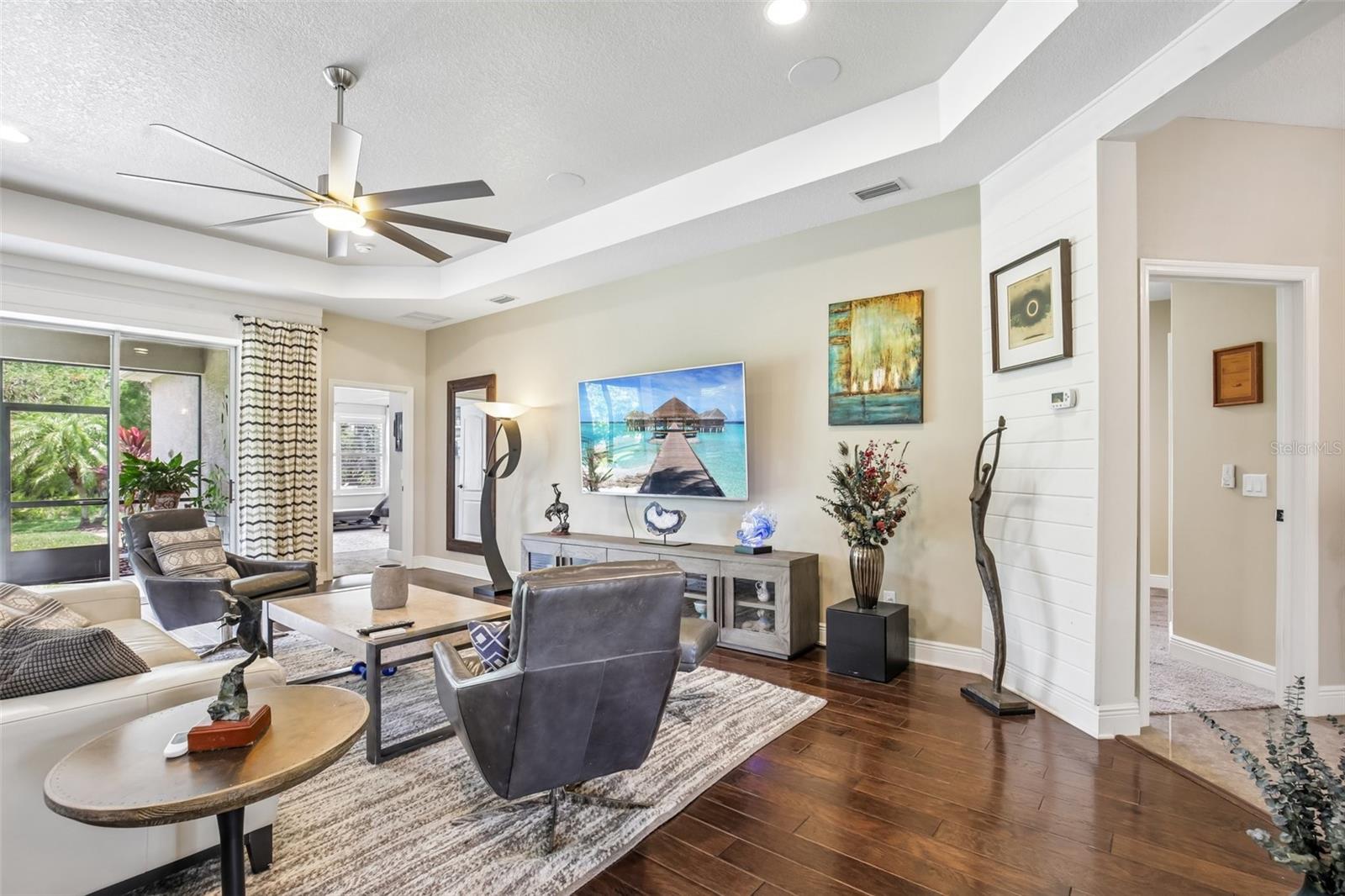 12307 Whisper Lake Drive, FL