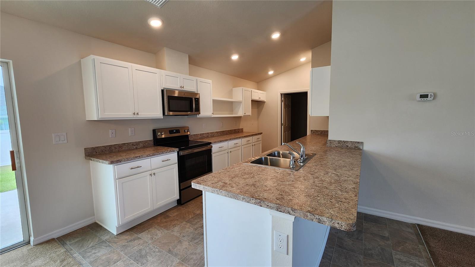 680 Marguerita Drive, FL