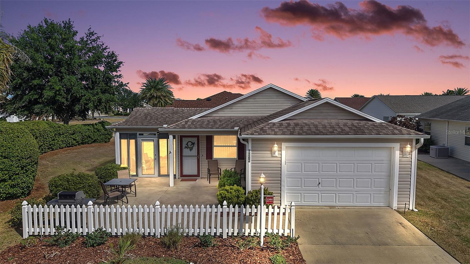 1362 Viola Court, FL