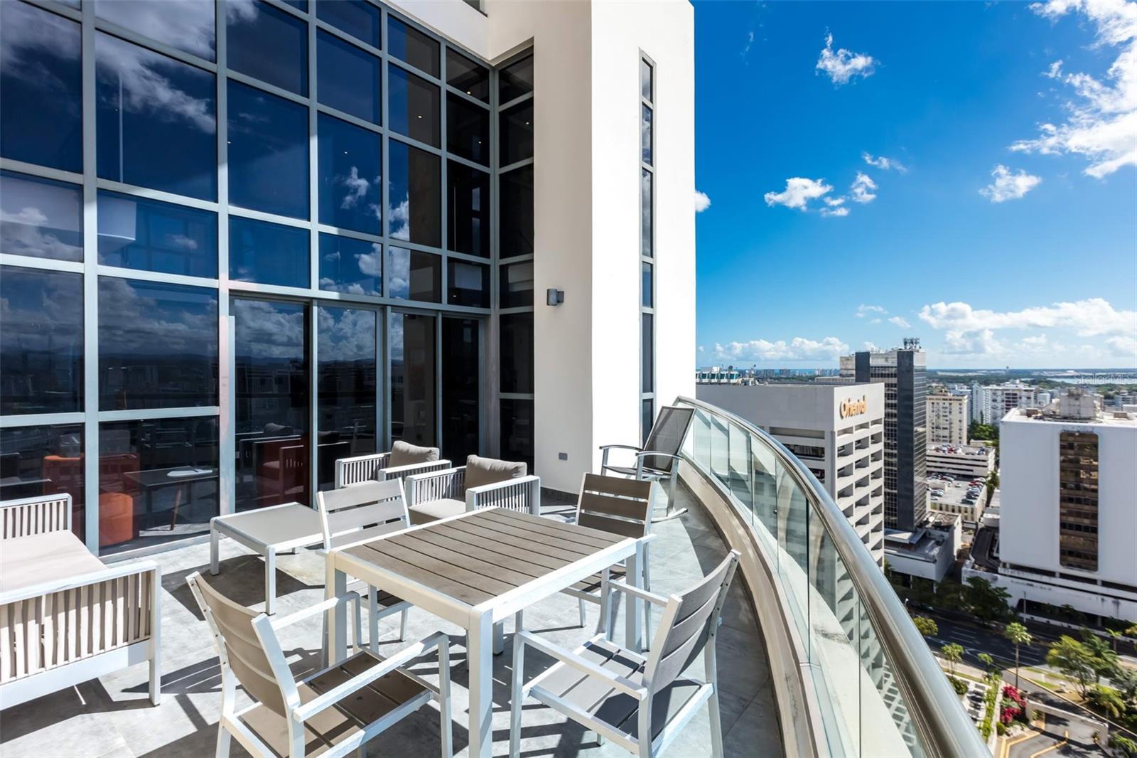 120 Carlos E. ChardóN Avenue, PR
