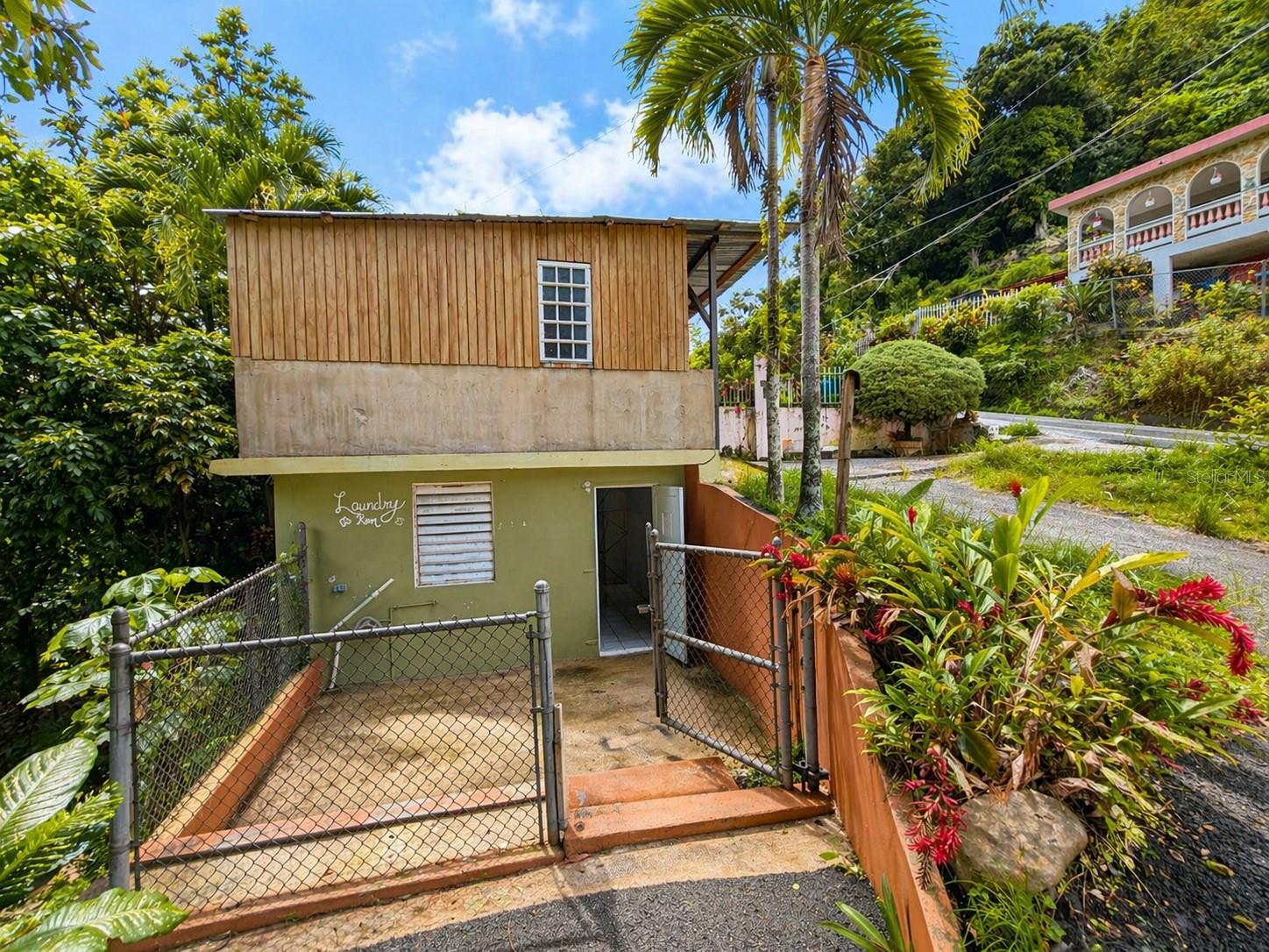 R517 Collores Ward, PR