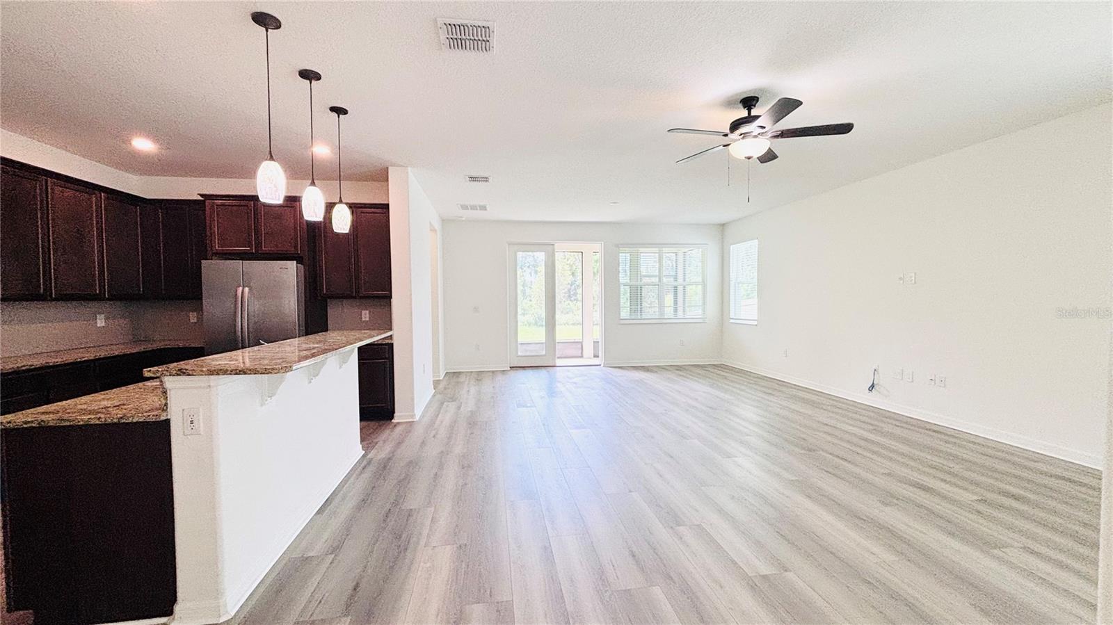 557 Scott Lake Creek Lane, FL