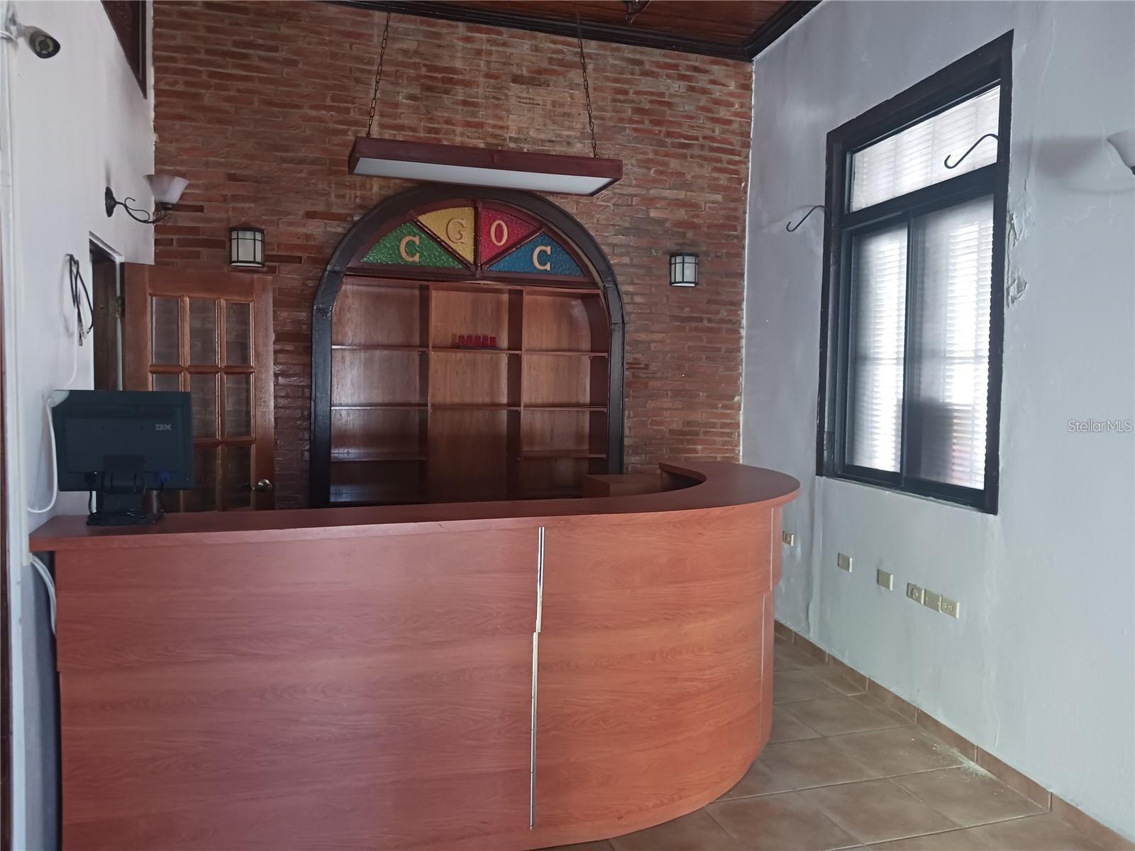 101 Calle Reina, PR
