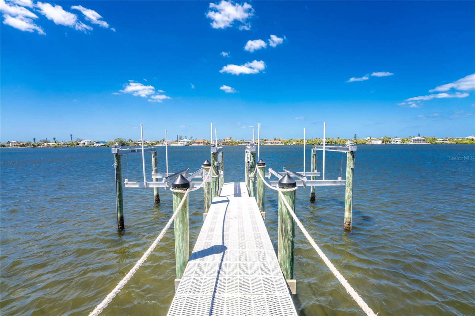 Bayshore Drive, FL