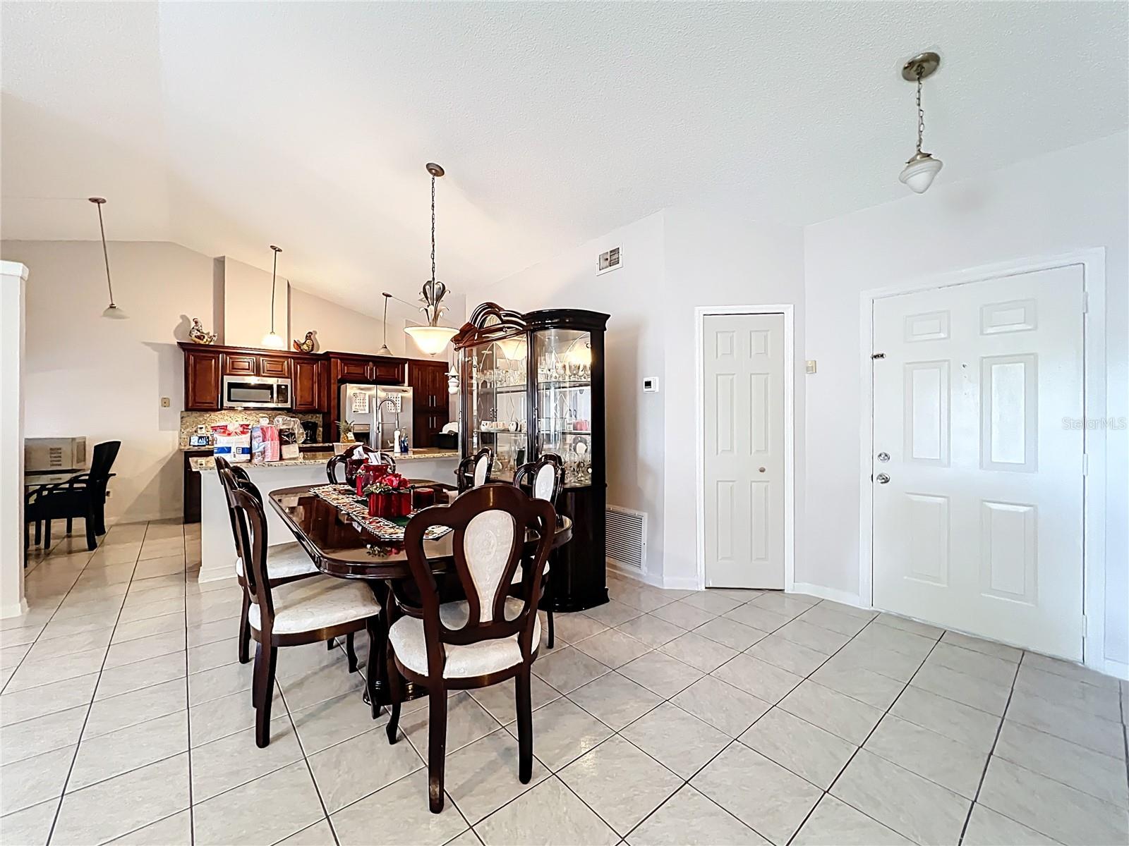 6619 Hiawassee Meadows Drive, FL