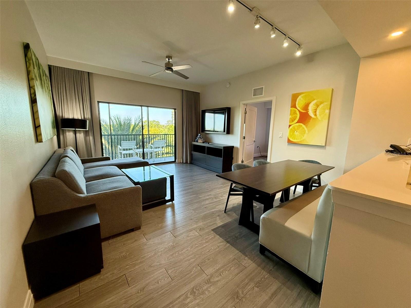 14501 Grove Resort Ave, FL