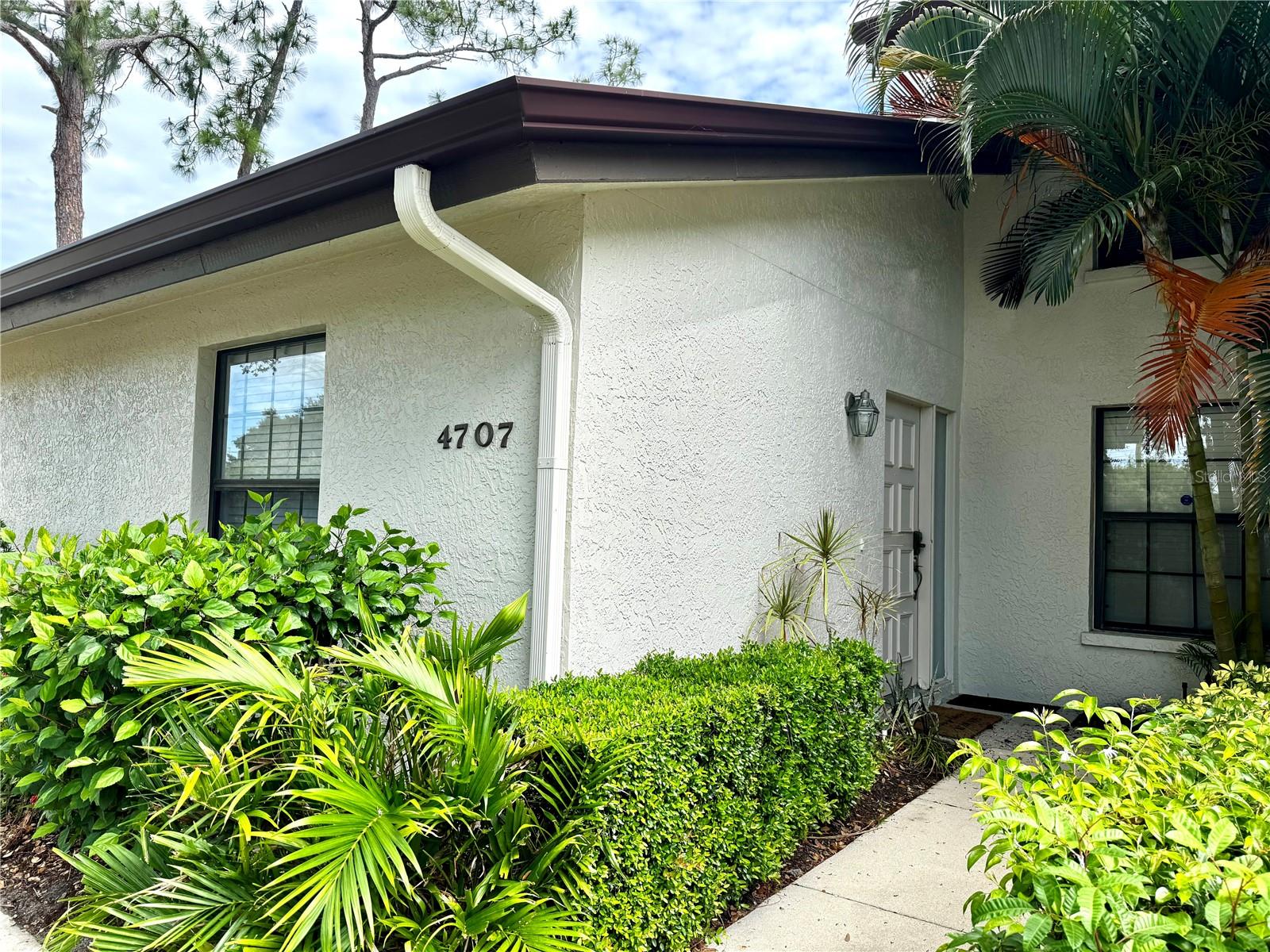 4707 Winslow Beacon, FL